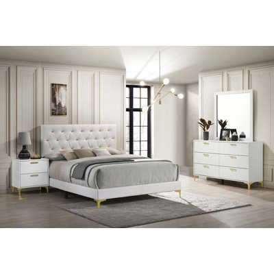 Ensemble de chambre avec très grand lit 4 pièces Paulk