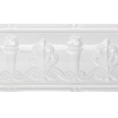 Moulure en couronne Great Lakes Tin Superior de 48 pouces