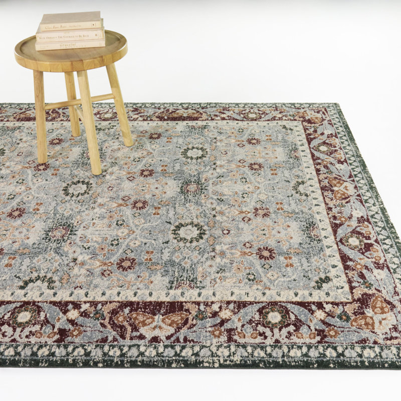 Tapis Karlovich bleu/rouille à bordure traditionnelle, Bleu / rouille, 7 pi 10 po x 10 pi