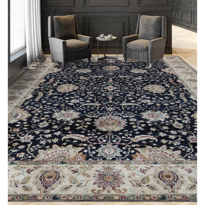 Sona Hand Woven Wool Oriental Area Rug