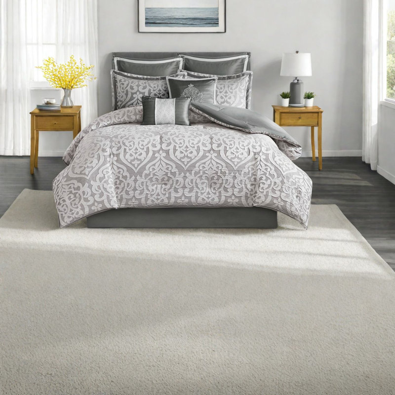 Ensembles de literie en jacquard luxueux, motif médaillon en polyester argenté pour une maison élégante