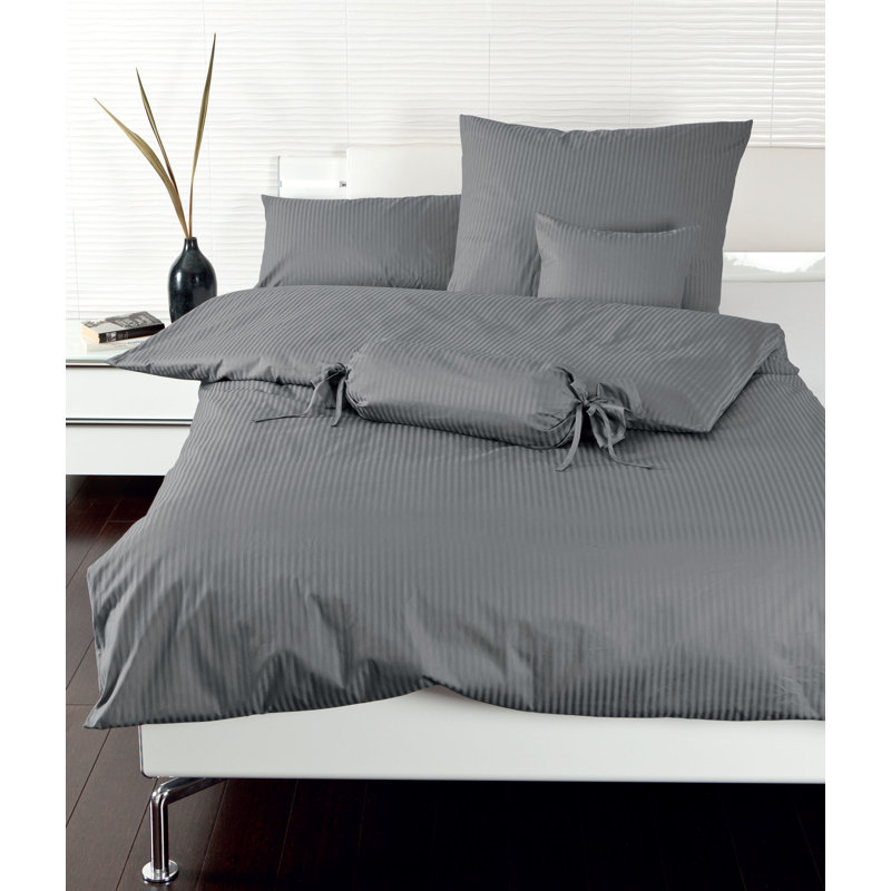 Rubin Striped Duvet Cover Set with Pillowcases, 155 x 200cm Duvet Cover + 1 Standard Pillowcase, Cream