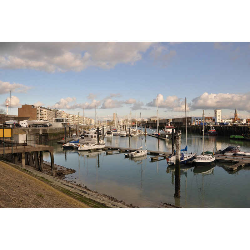 Zeebrugge Marina, H 16 po x l 24 po