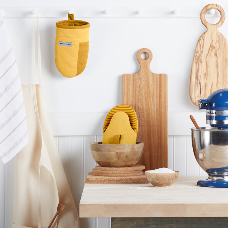 KitchenAid Beacon Mini 2-Piece Oven Mitt, Yellow, 8"