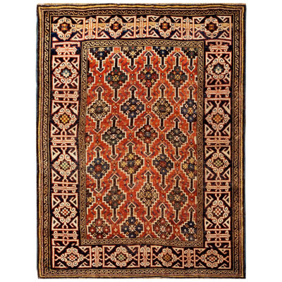 Tapis antique de race blanche