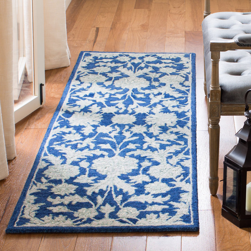 Cryal Hand Tufted Wool And Cotton With Latex Floral Rug, Runner 2'3" x 7'