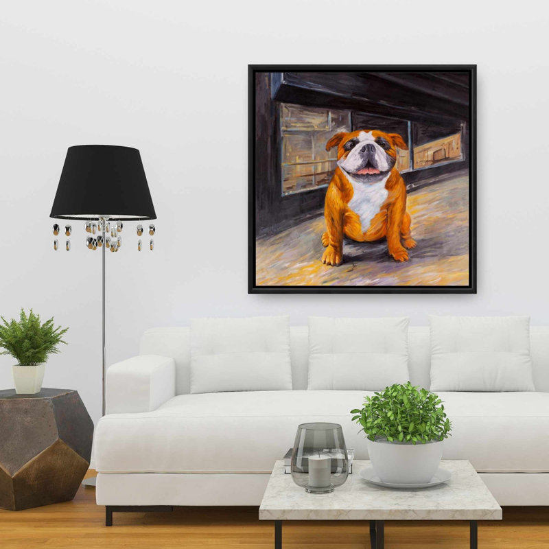 " Smiling Bulldog "
