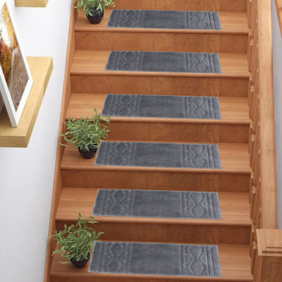 Tapis d'escalier gris antidérapant sur mesure