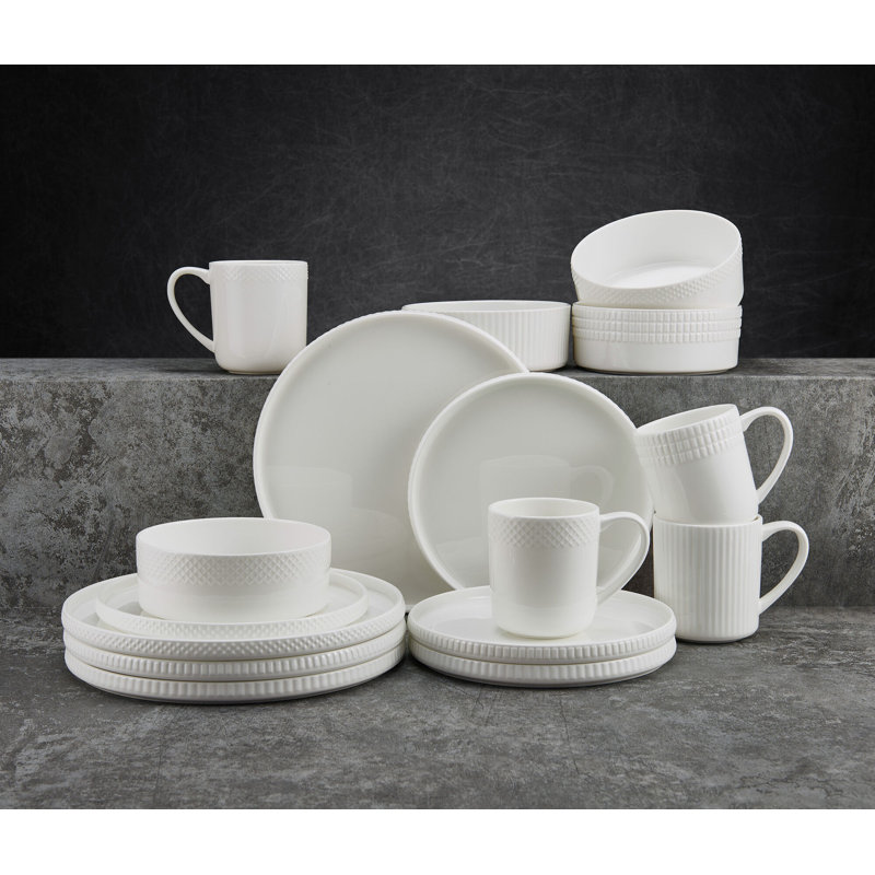 Mikasa Camilla 16-Piece Lightweight Chip-Resistant Bone China Dinnerware Set, Service for 4