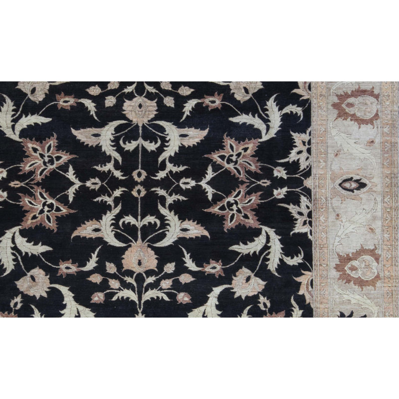 Hand Woven Wool Oriental Area Rug