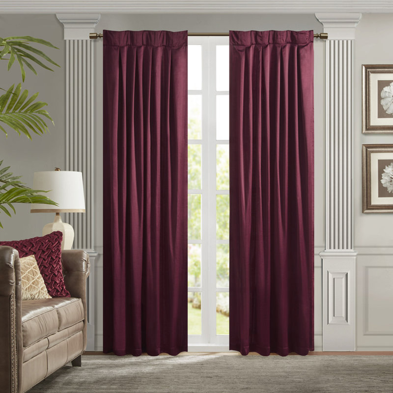 Rideau plissé avec attache (simple) 52 po x 84 po, Rouge