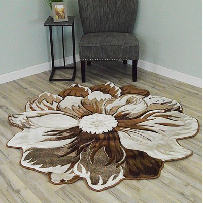 Baity Performance Floral Indoor Rug