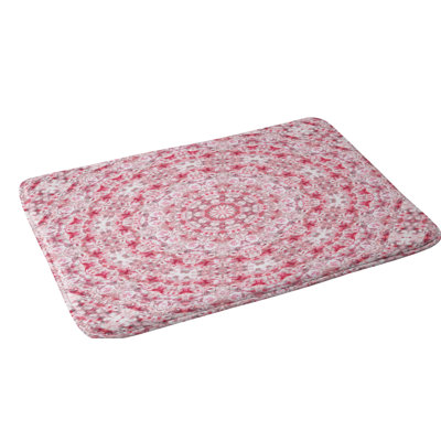Tapis pour salle de bain kaleido rosé lisa argyropoulos boho