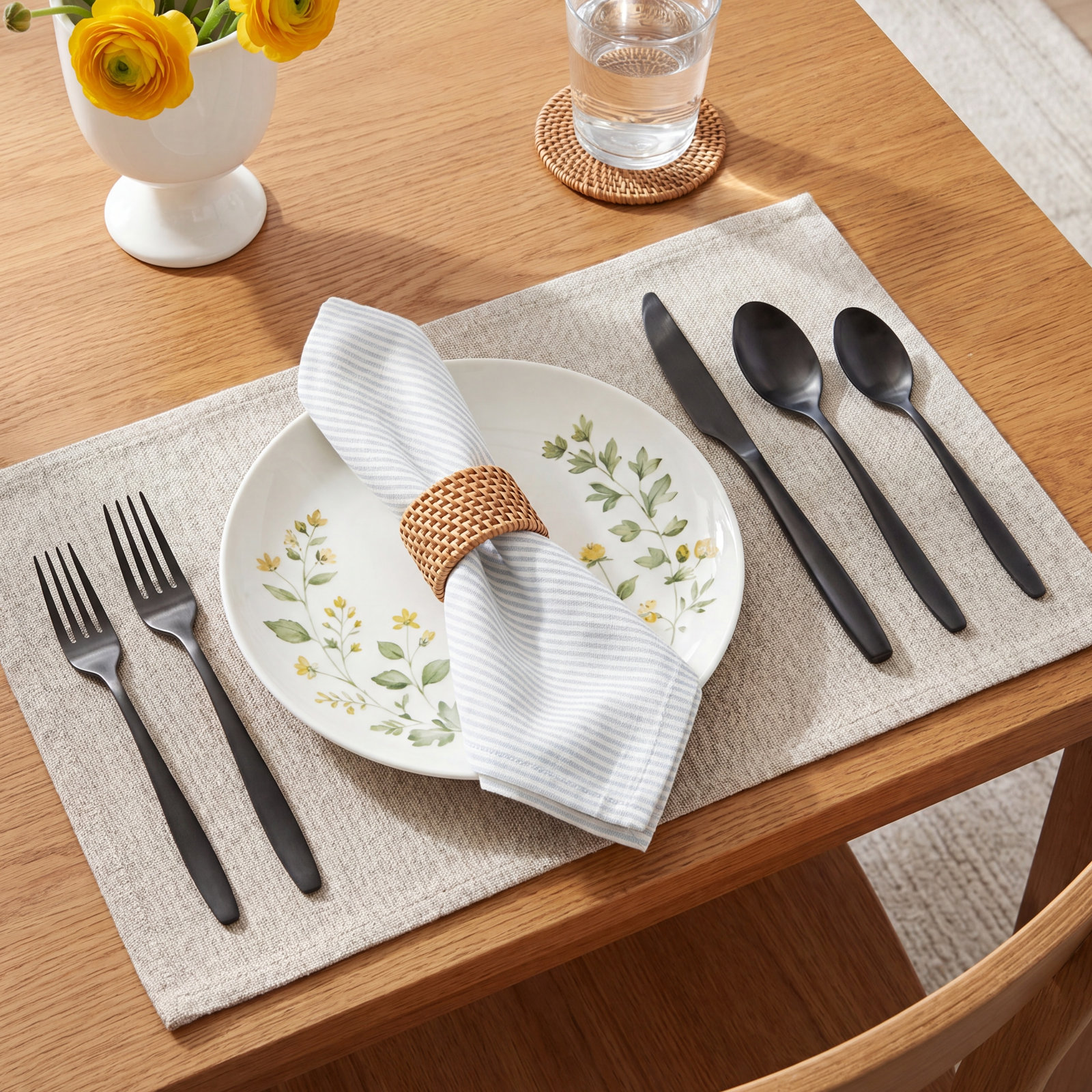 Edianna Flatware - Set of 20, Averie Black
