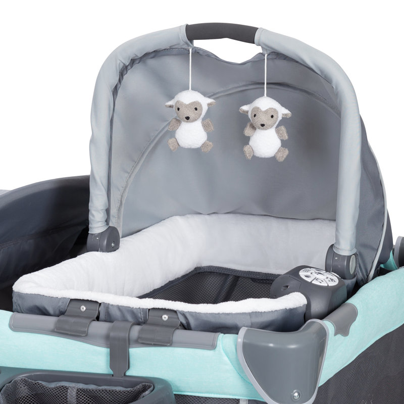 Bassinet with Mattress