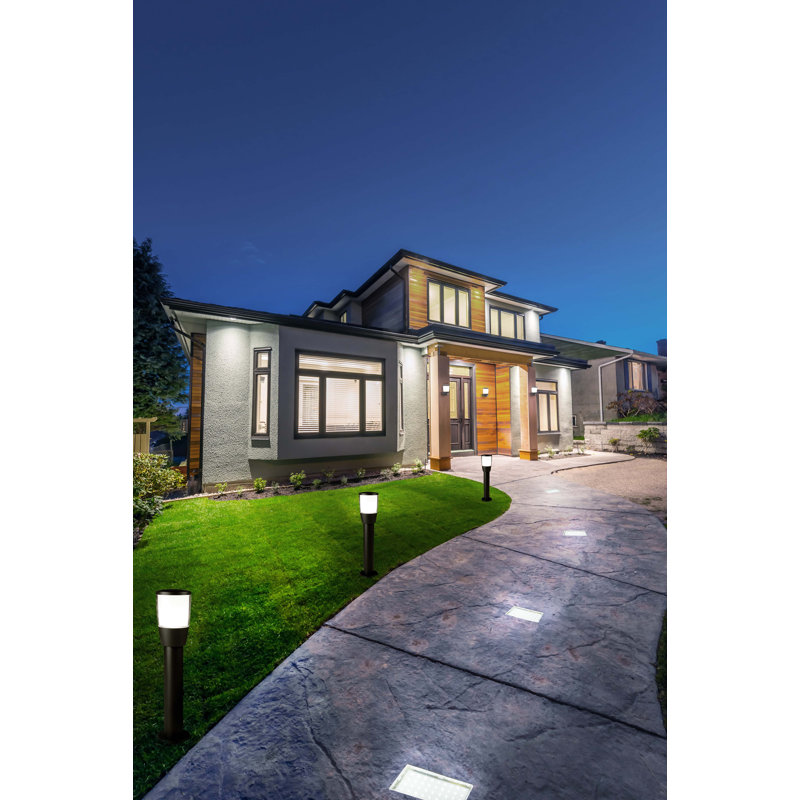 Northshire Plastic LED Flush Mounted Sconce