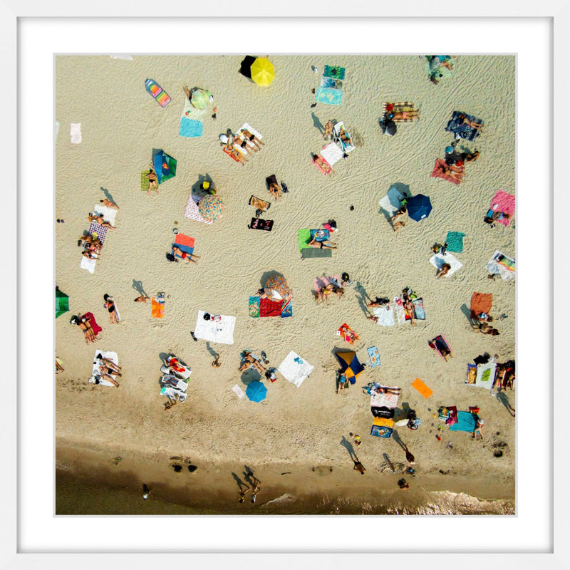 « beach serviettes », impression encadrée, H 18 po x l 18 po