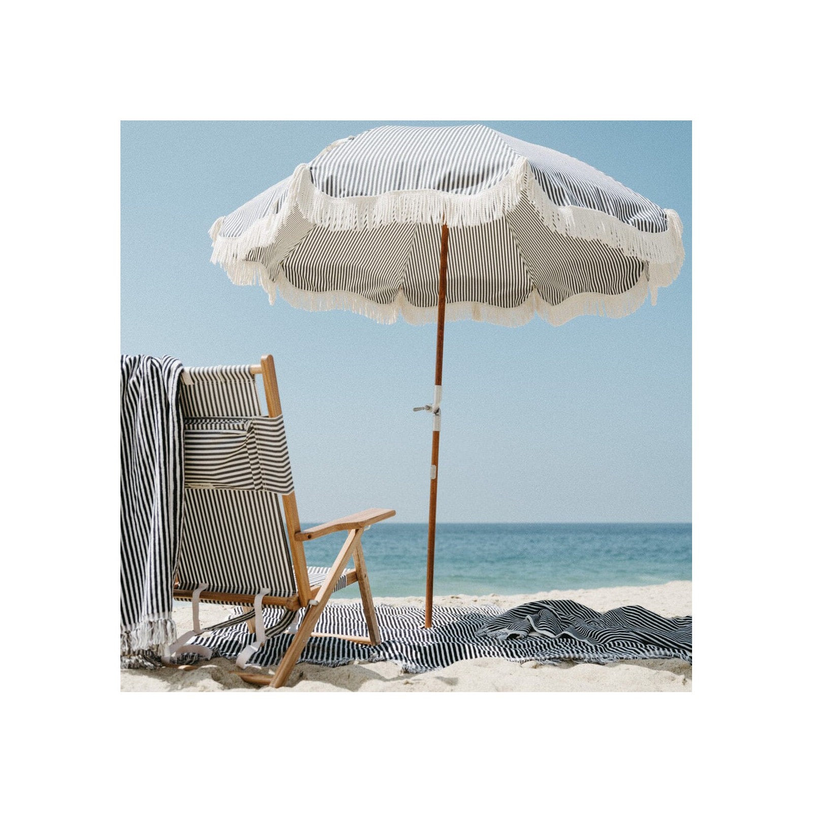  Reclining Beach Chair with Cushion, Lauren's Navy Stripe