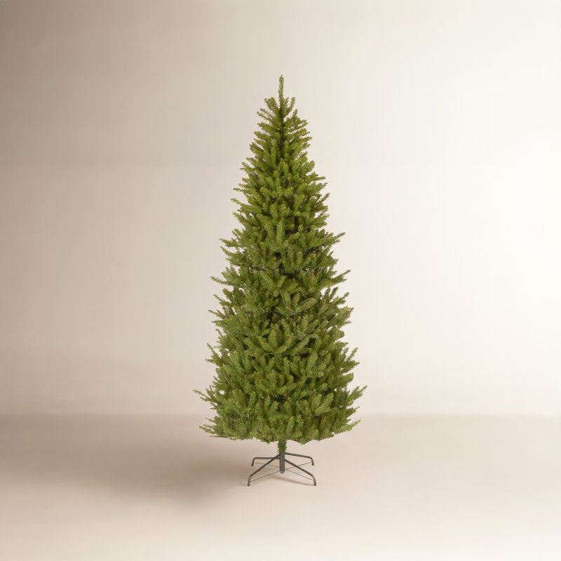 Sapin Fraser effilé d'aspect naturel, 7 pi