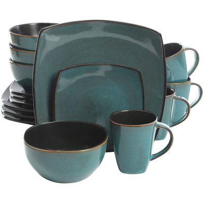 Dinnerware Set