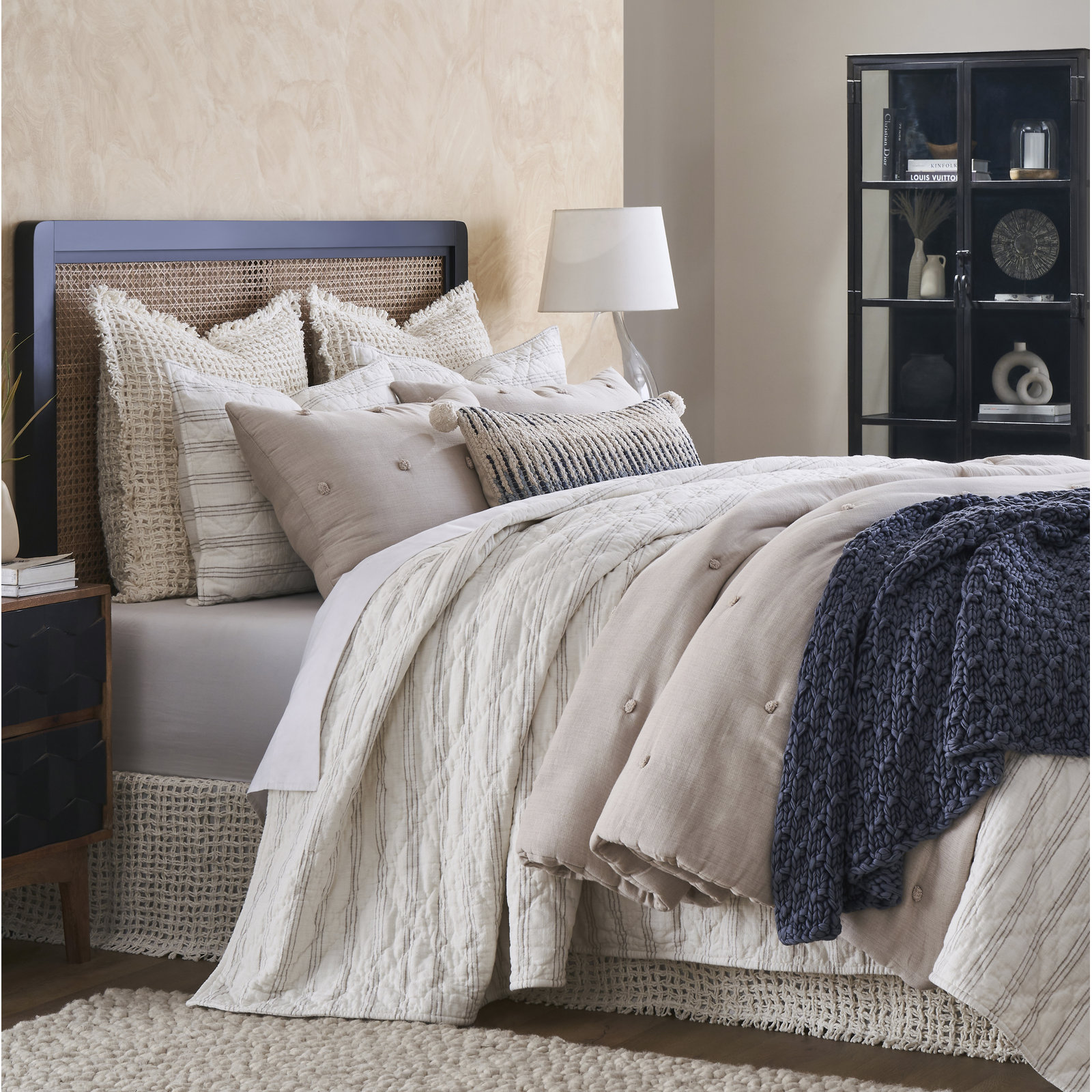 Nael Cotton Shams, Standard/Twin