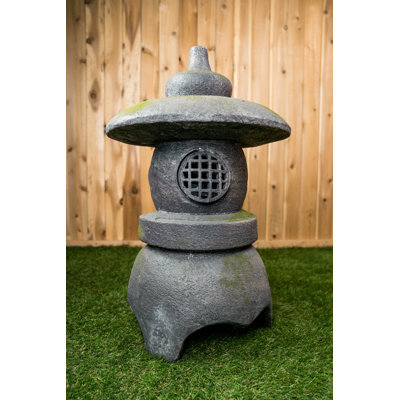 Weather Resistant Plastic Abstract Lawn Ornament