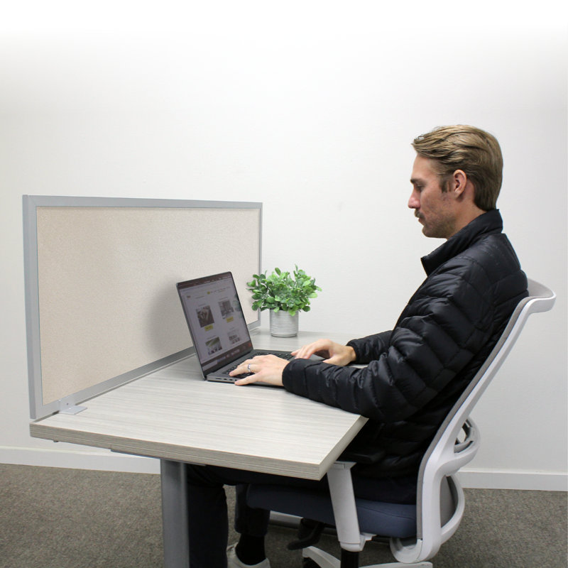 Panneau d'intimité acoustique fixé au bureau, Sombre, Aluminium, H 24 po x l 36 po x P 0,63 po