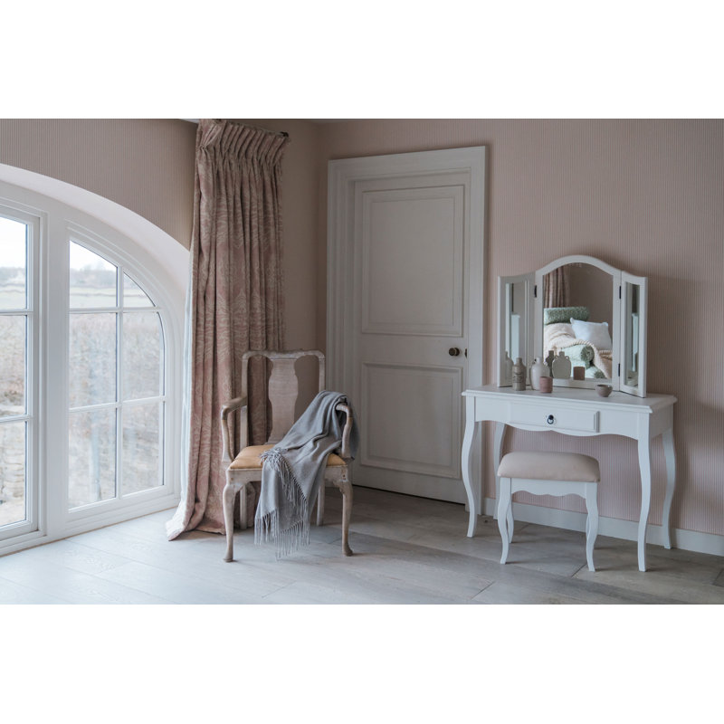 Tarra Dressing Table