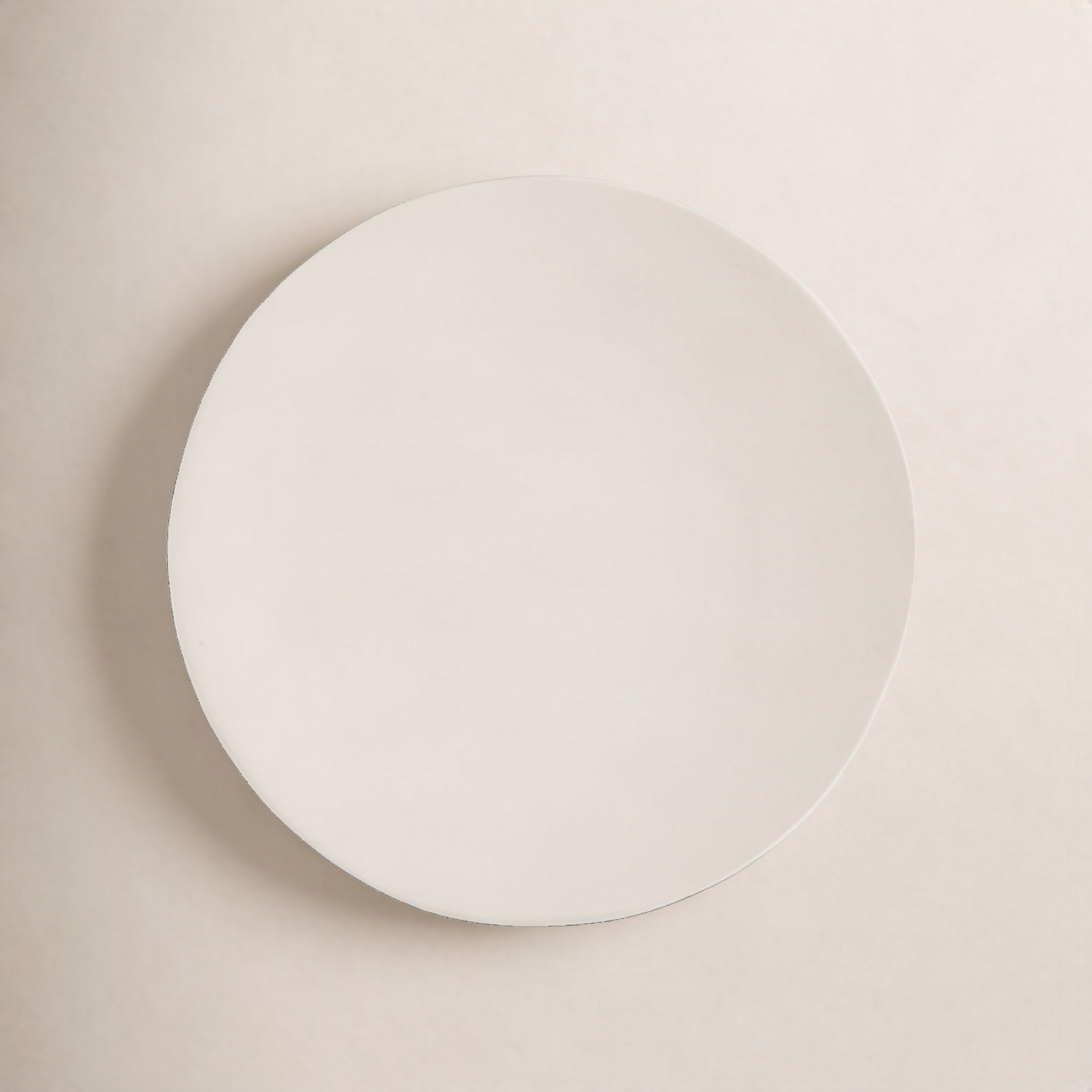 Heirloom 8" Salad Plate, Linen