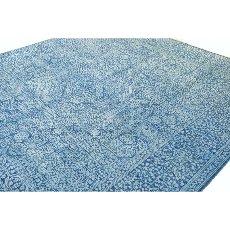 Hand Knotted Wool Area Rug in Blue
