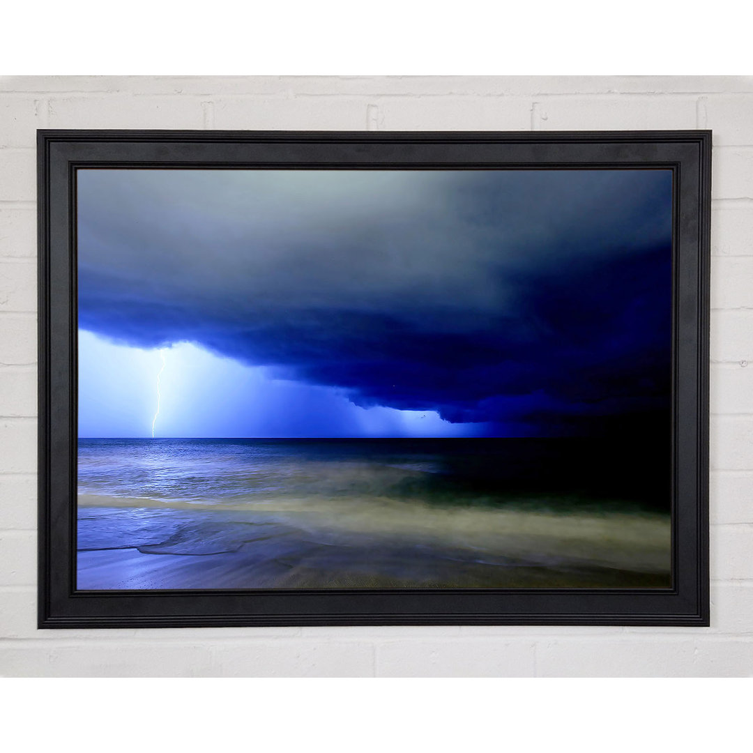 Blue Lightning Seas Gerahmter Druck Wandkunst