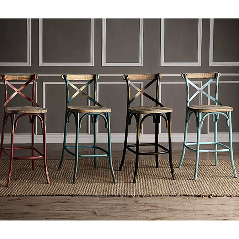 Tabouret de bar vintage en turquoise et chêne - Confortable et de haute qualité, base robuste à quatre pieds avec repose-pieds, élégant pour la salle à manger, dossier croisé pour une assise optimale, style classique et stable