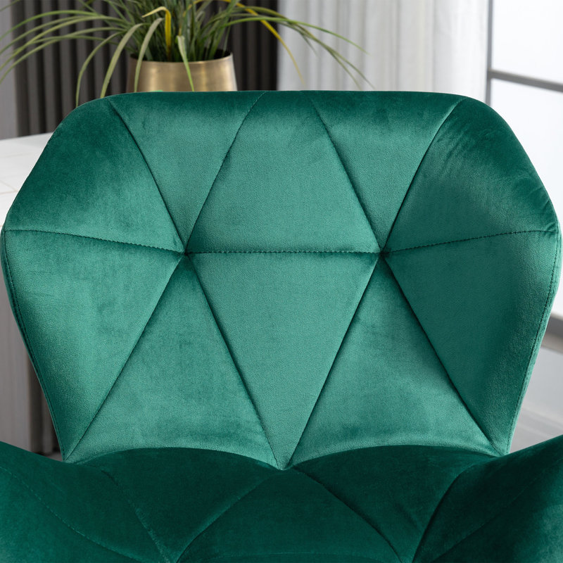 HOMCOM Set Of 2 Luxurious Velvet-Touch Bar Stools Metal Frame Footrest, Green