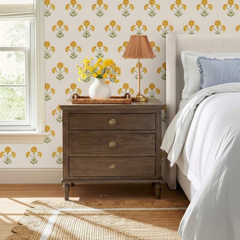 Hubbard 26'' W Nightstand, Brown
