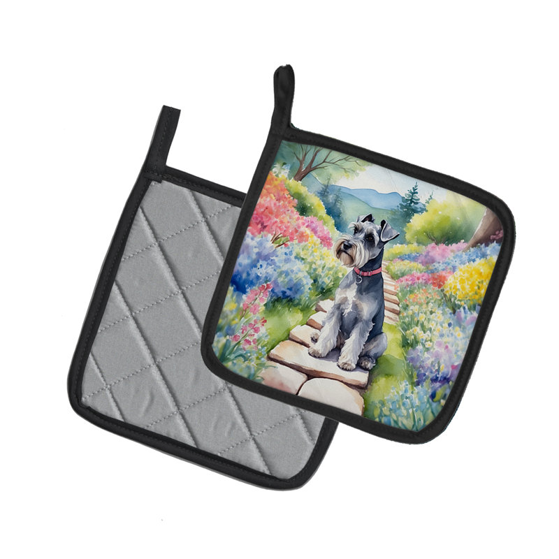 Caroline's Treasures Floral Polyester Potholder Set