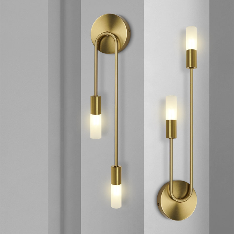 Retro Iron Armed Sconce, Brass