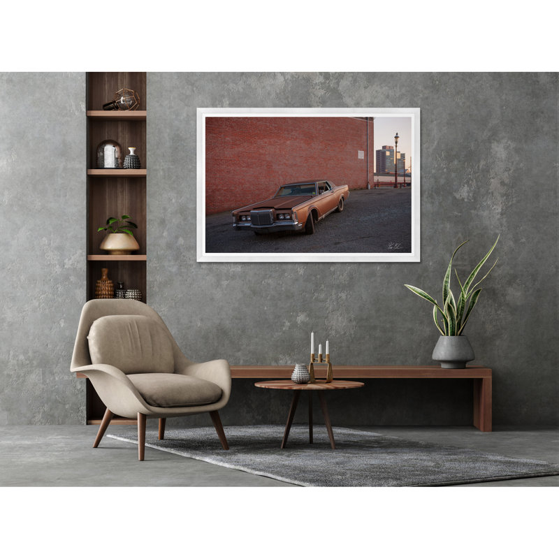 Lincoln Town Car, H 35,5 po x l 54,75 po x P 1,5 po, Cadre blanc