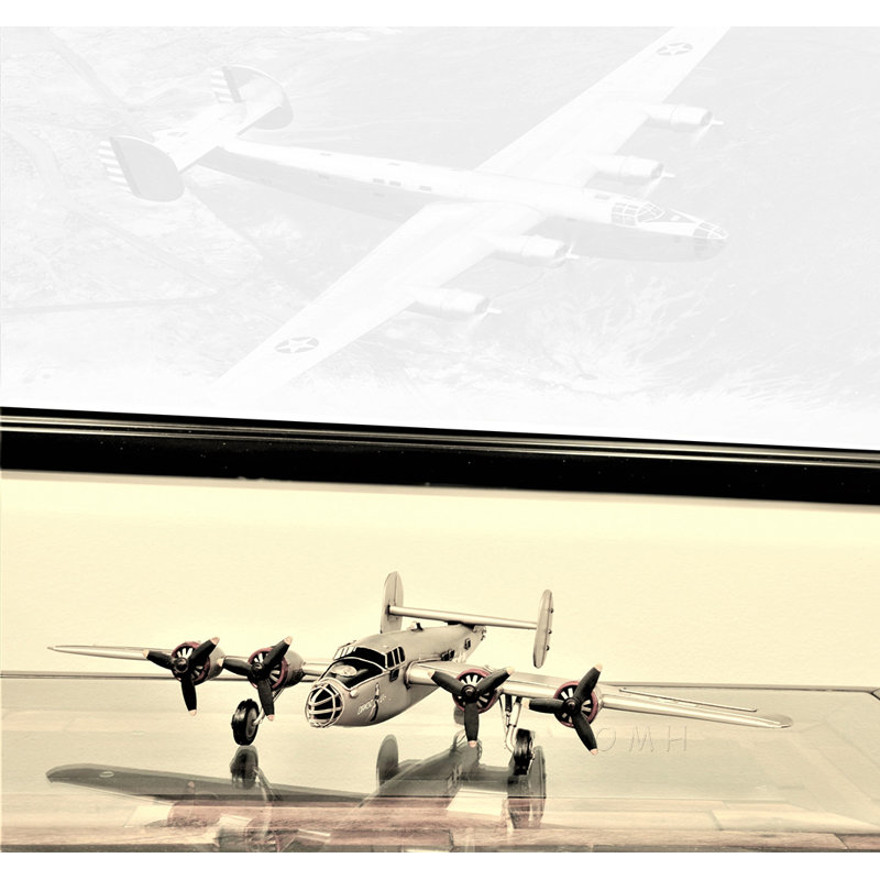 Sculpture Adaira C1940 B-24 Liberator