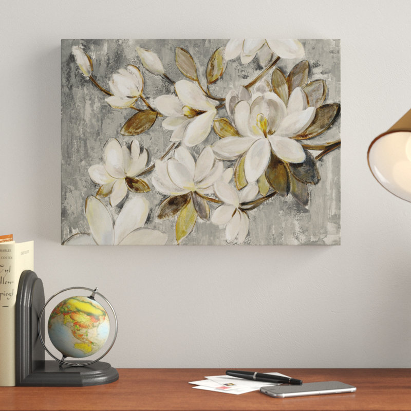 «Magnolia Simplicity Neutral Gray» par Silvia Vassileva - impression, H 24 po x l 32 po x P 2 po, Toile tendue