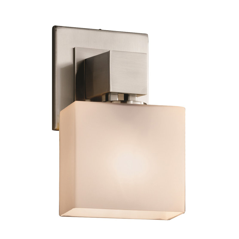 Appliquee à bras 1 lumière del Crowther, Nickel brossé, Opale, No