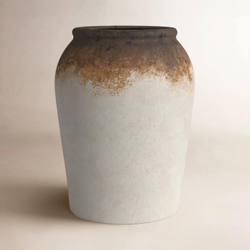 Ceramic / Porcelain Table Vase, 9.8" H x 7.7" W x 7.7" D