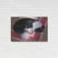 «Chien sur un tapis» par Durwood Coffey-659417994