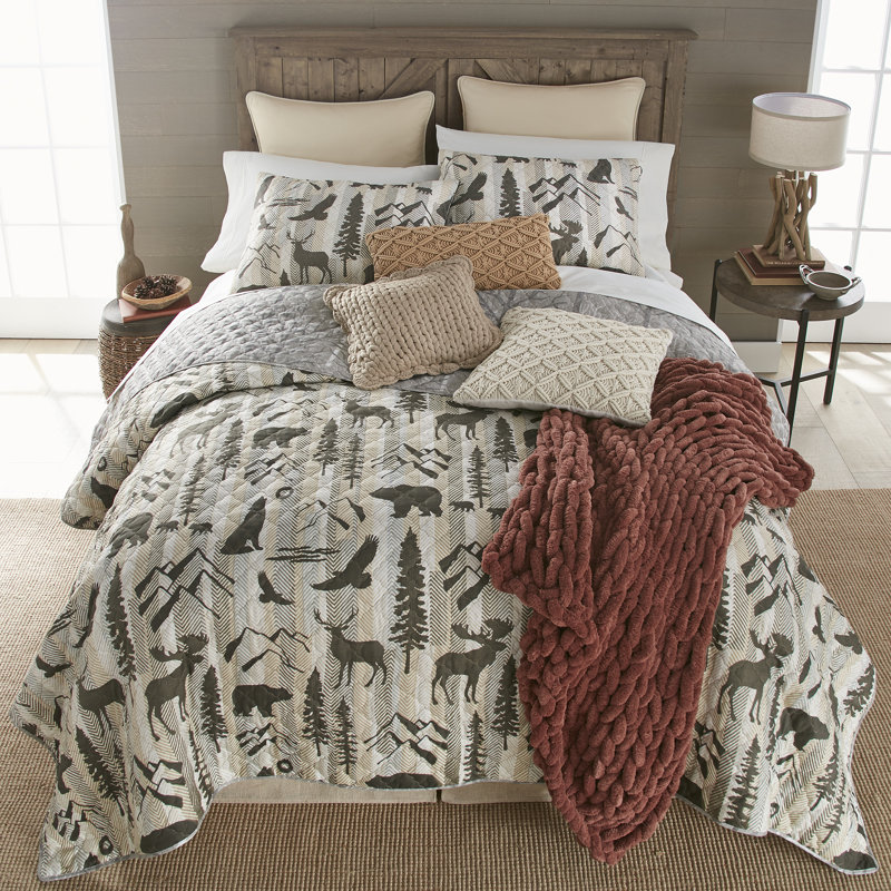 Gray Reversible King Microfiber Quilt Set with Wildlife Design