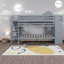 Lits superposés de style château, fabrication en bois massif, finition grise avec glissade
