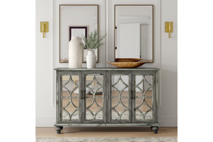 Ayleen Sideboard