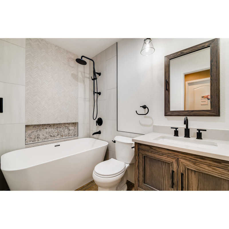 Summerlin 57'' L Air Bathtub, Glossy White, Polished Brass