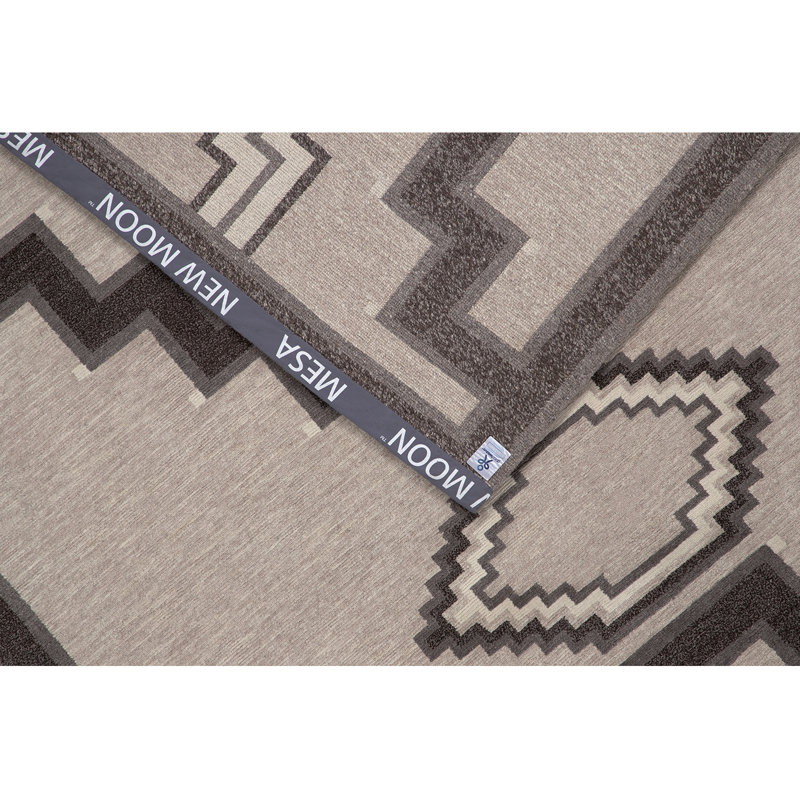 Mesa Wool Southwestern Area Rug, Rectangle 10' x 14'