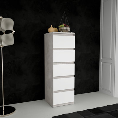Priyaka 5 - Drawer Rectangle Accent Chest