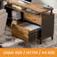 Armoire à tiroirs 63 "pour bureau de direction, bureau en L avec tablettes, bureau d'ordinateur divisé et classeur latéral suspendu, mobilier de bureau personnel pour bureau à domicile, brun rustique et noir