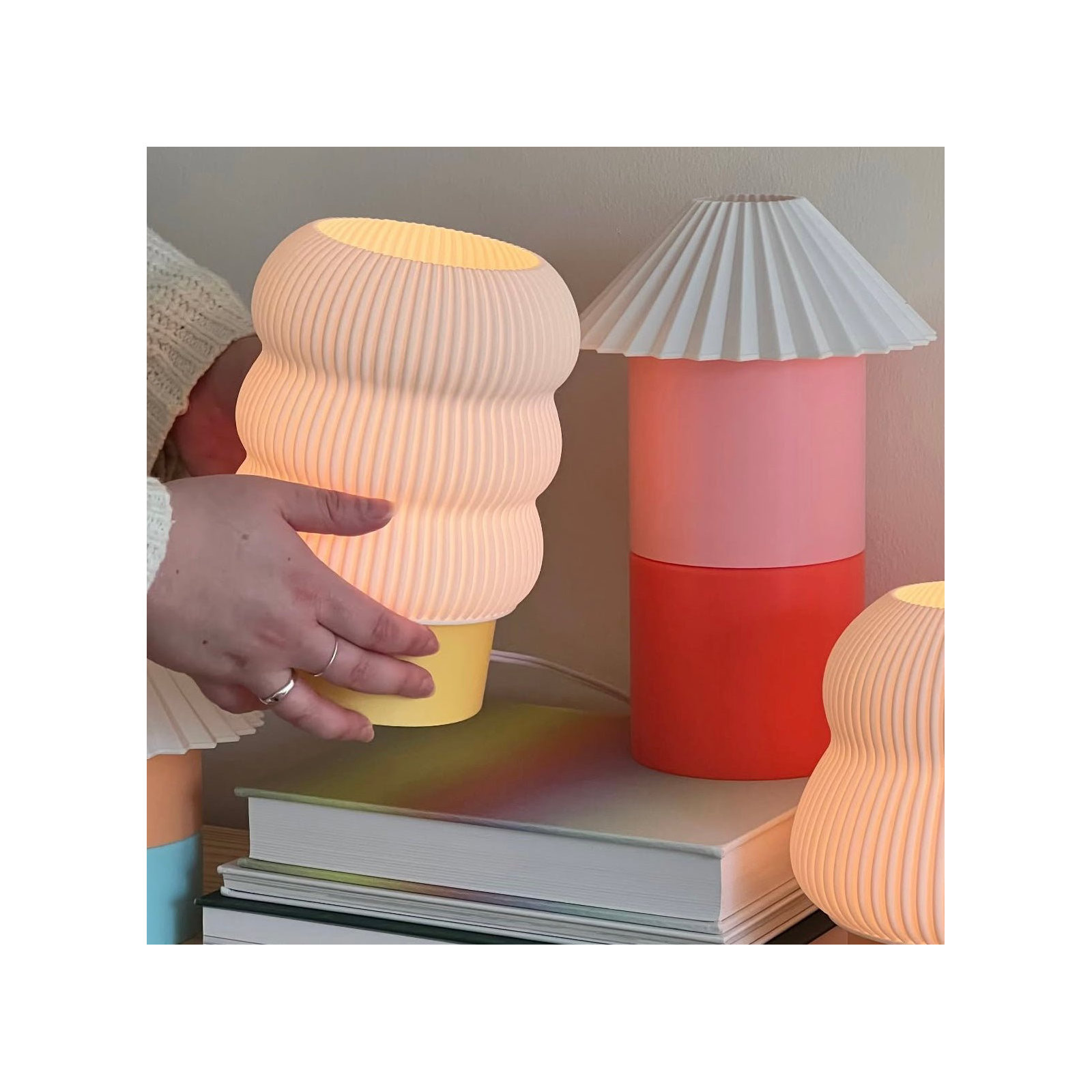 Lola Lamp Banana Cream